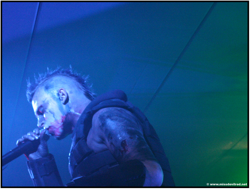 COMBICHRIST_06.jpg