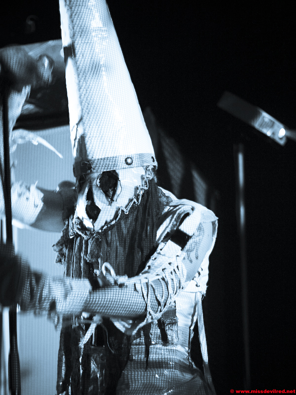SKINNY_PUPPY-07.jpg