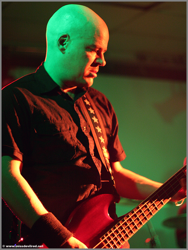 TheatreOfHate_02.jpg