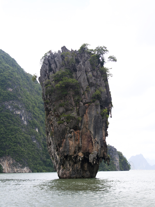 IMG_41b__James_Bond_Island.jpg